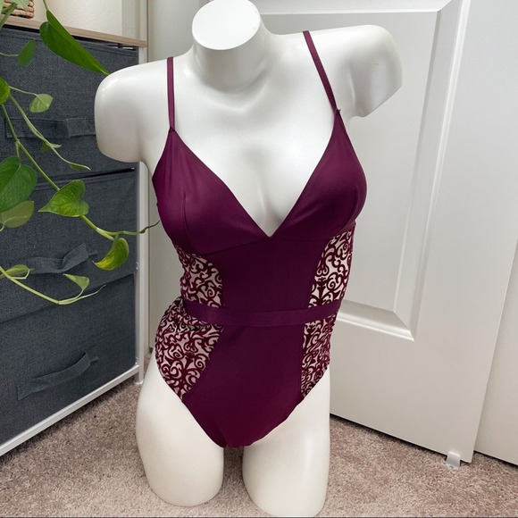 Victoria's Secret Other - Victoria’s Secret Maroon Scroll Bodysuit Lingerie Thong Burgundy Velvet Medium